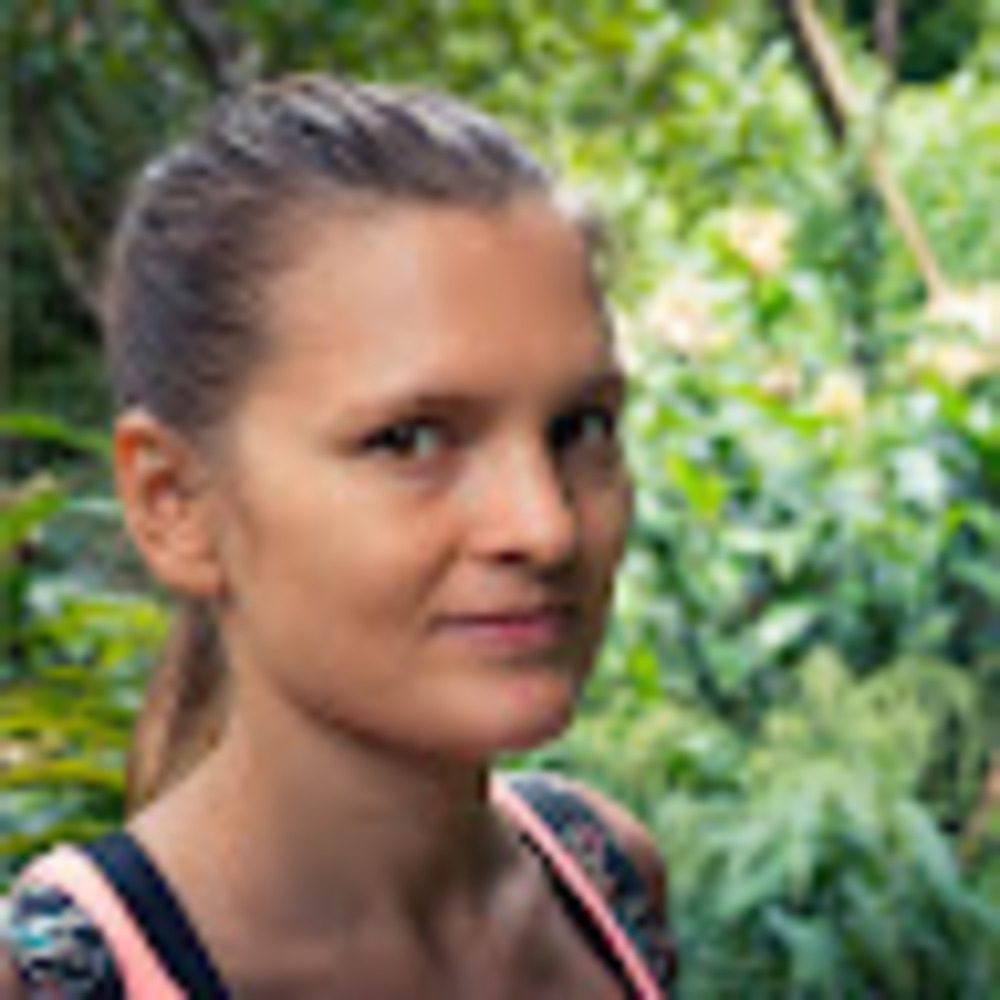 Meet your Posher, Ana